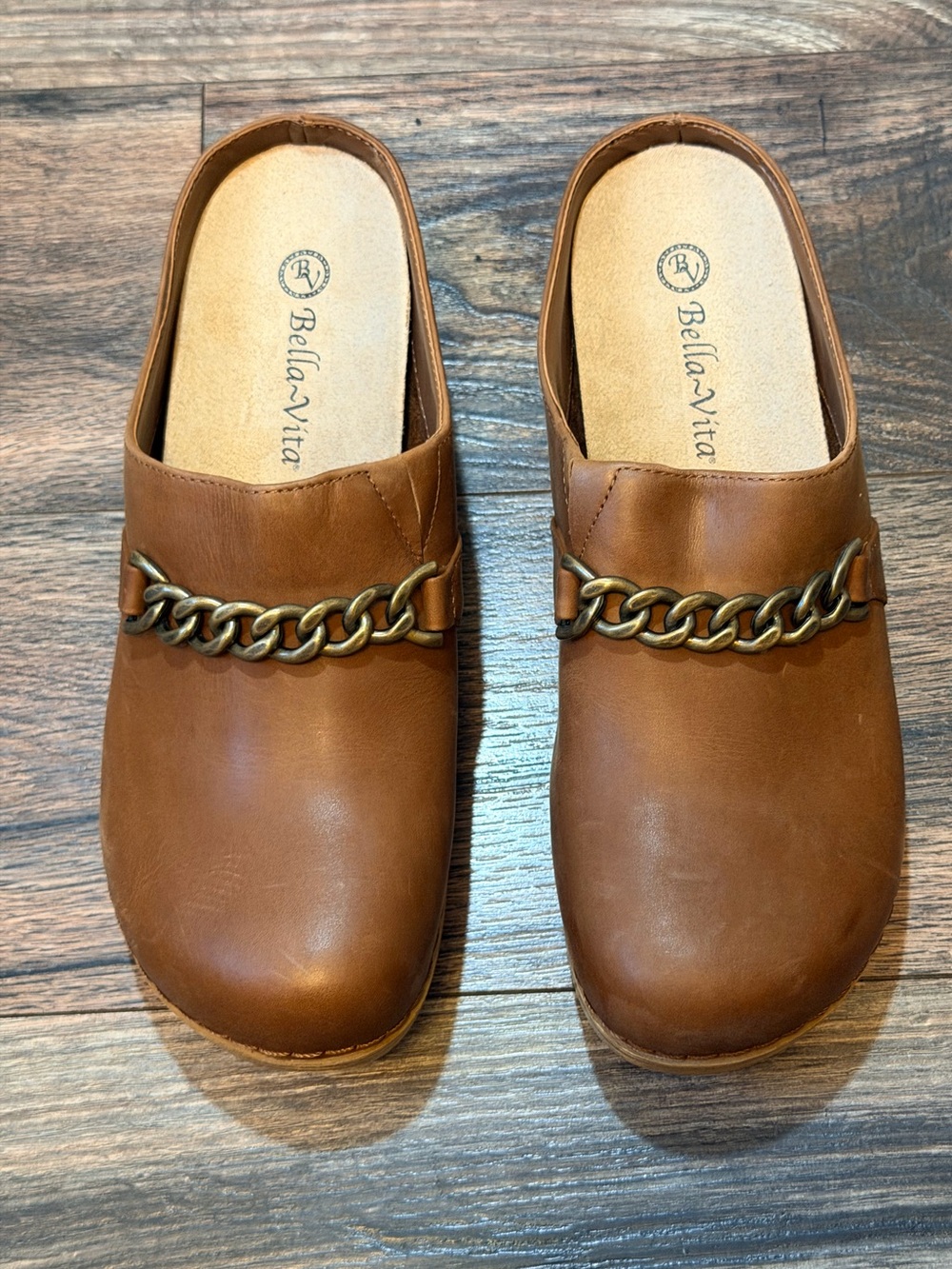 Bella Vita Ventura Clogs size 9M